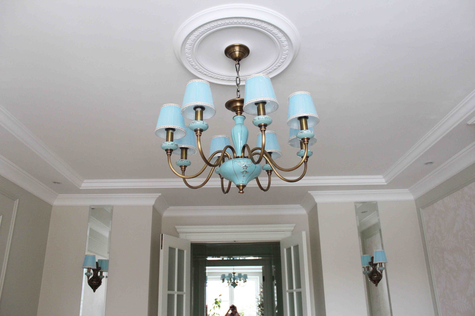 "Классика в деталях"