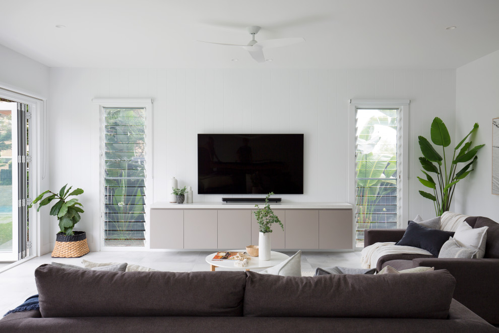 Living room - contemporary living room idea in Sydney
