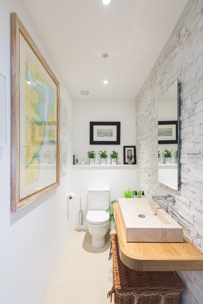 Inspiration for a contemporary cloakroom in Hampshire.