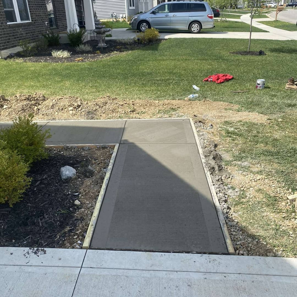 Brushed Concrete Walkway