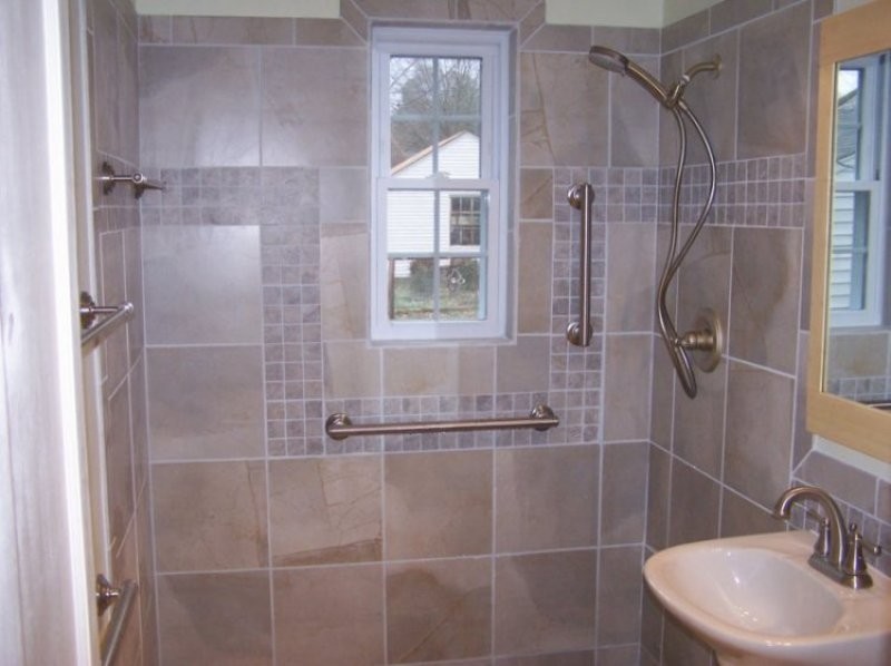 BATHROOM REMOLDING