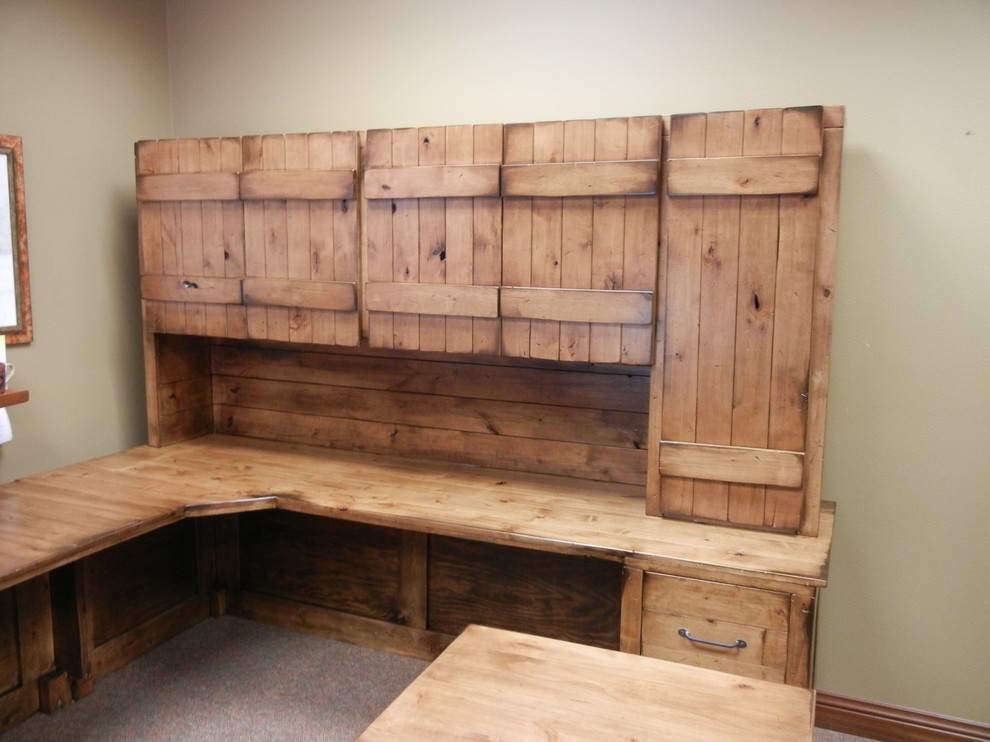 Rustic Office Desk - Farmhouse - Home Office - Omaha - by Modern ...