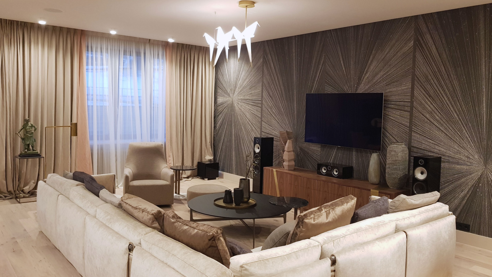 Домашний кинотеатр для гостиной