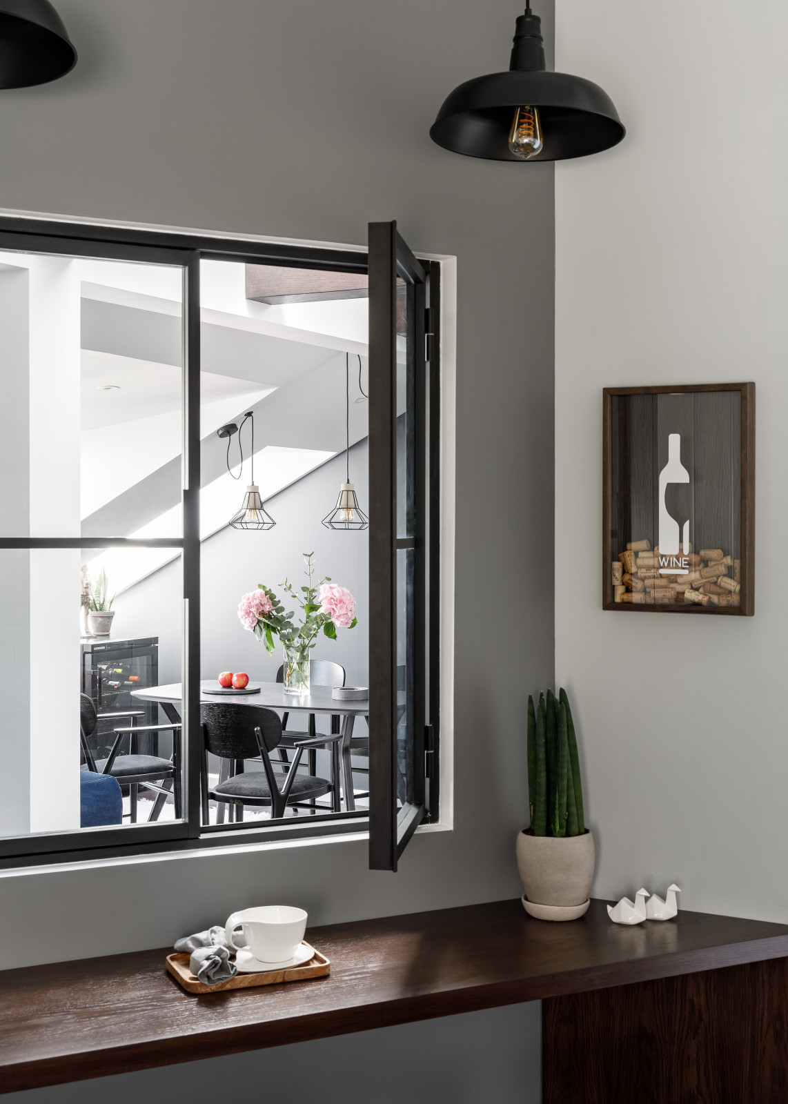 Мансардная двухуровневая квартира в скандинавском стиле