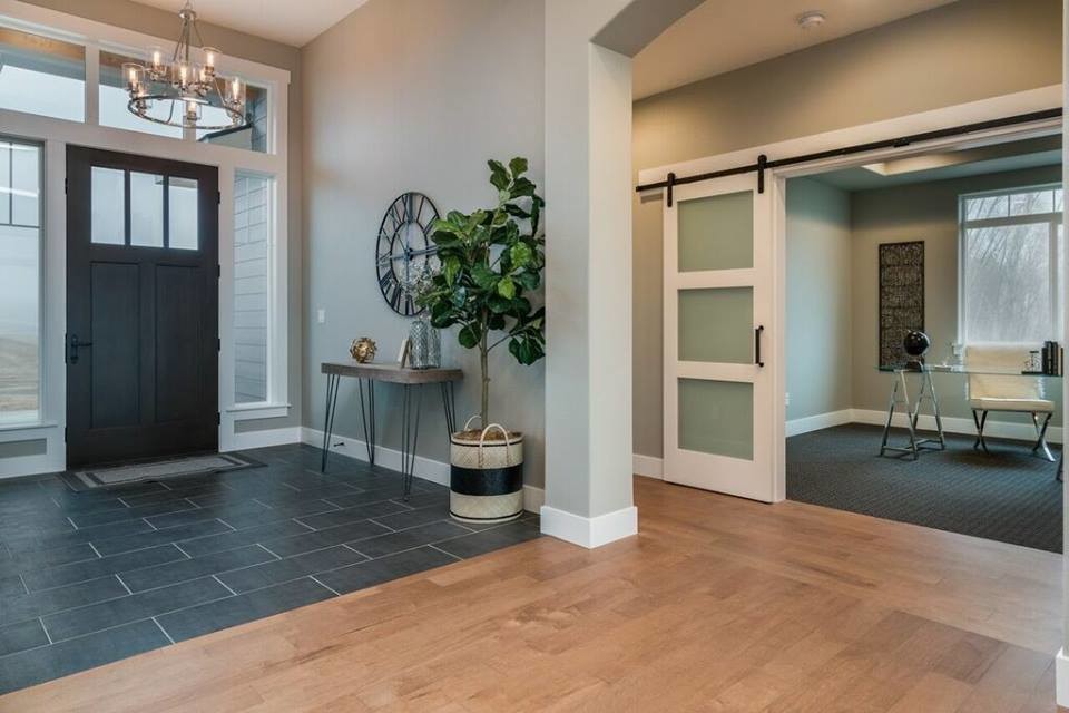 Transitional home design photo in Seattle
