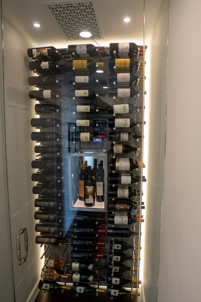 This is an example of a modern wine cellar in Los Angeles.