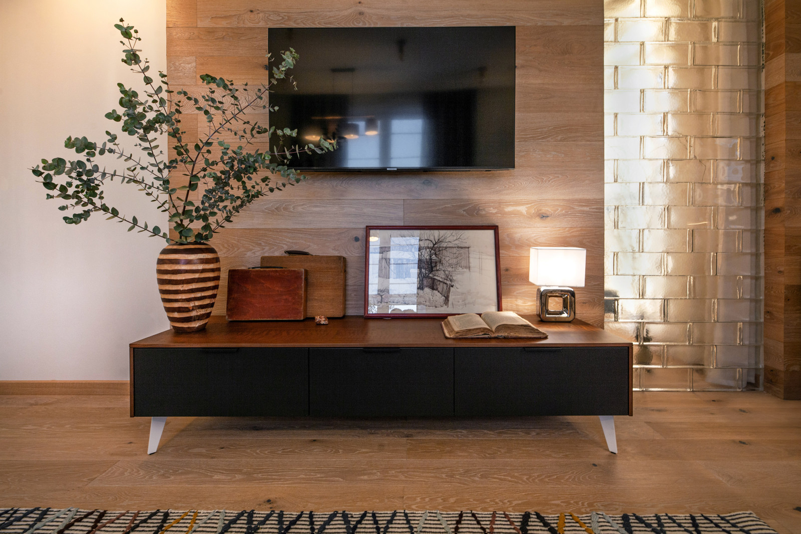 Счастливая квартира