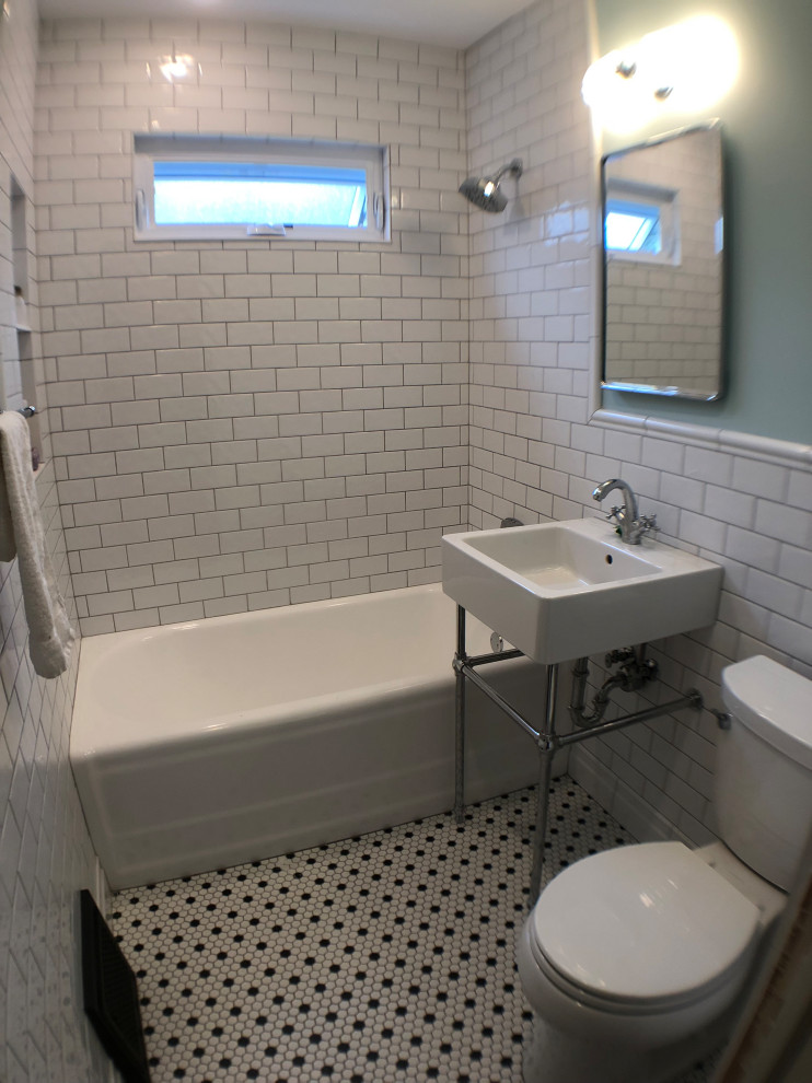 Design ideas for a small master bathroom in Minneapolis with an alcove tub, an alcove shower, a two-piece toilet, white tile, subway tile, green walls, mosaic tile floors, a pedestal sink, multi-coloured floor, a shower curtain and a niche.