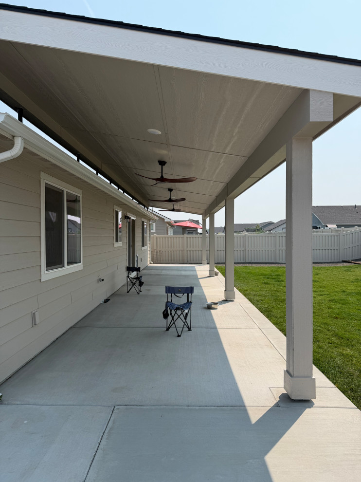 SkyLift Patio Cover