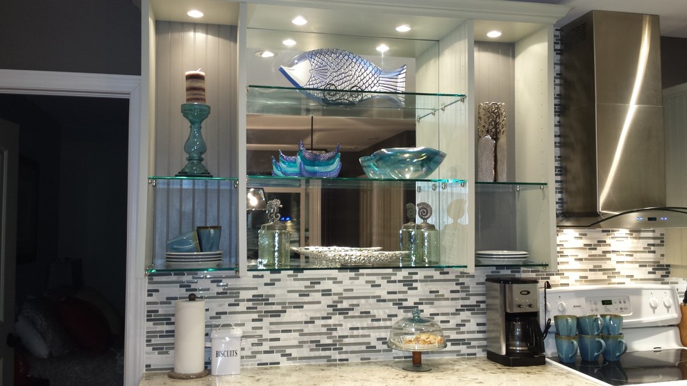Home design - rustic home design idea in Toronto