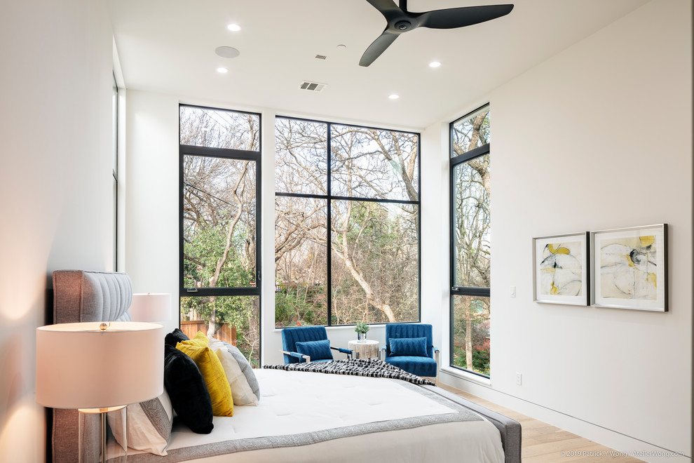 Example of a trendy home design design in Austin