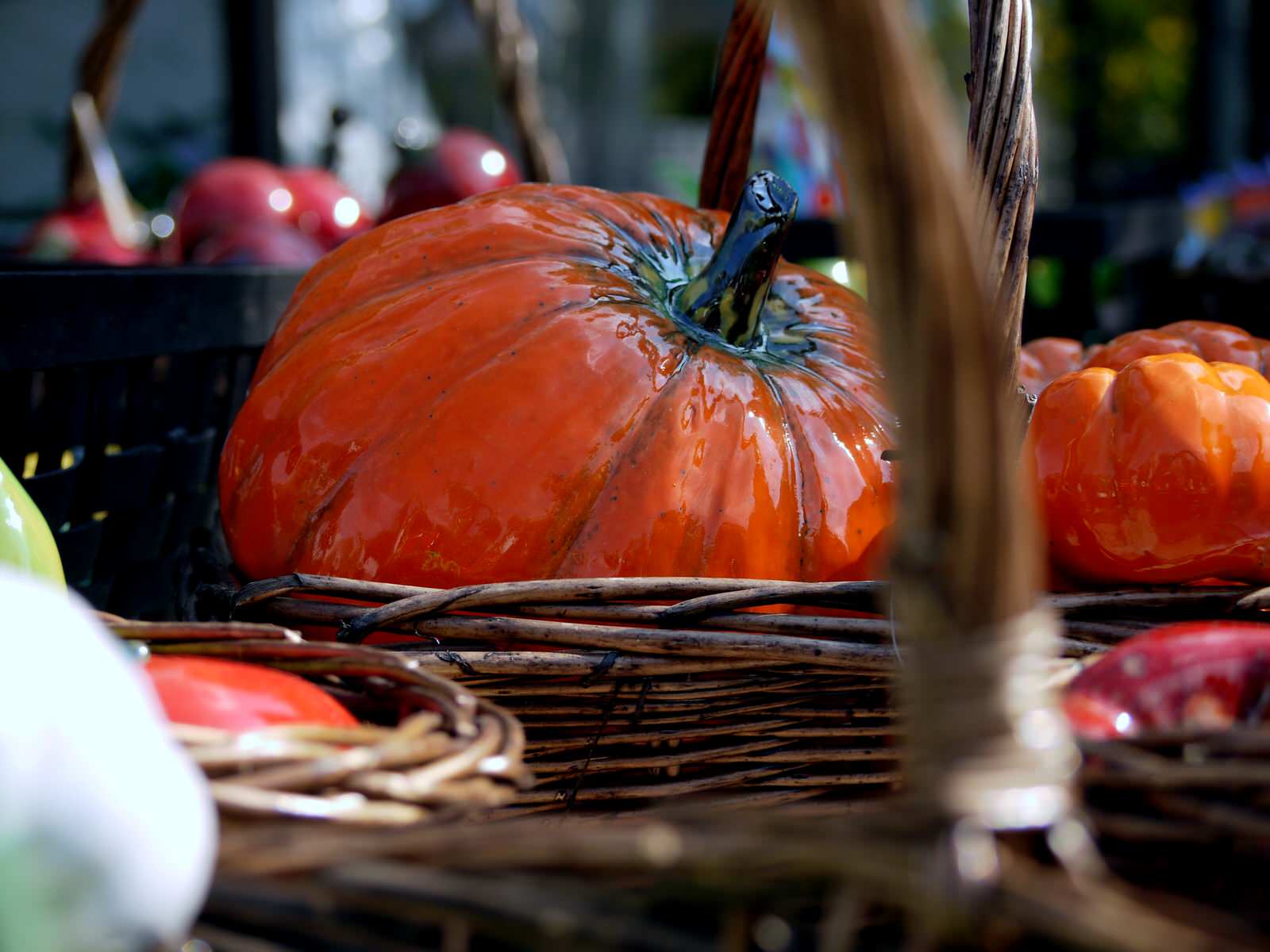 Предметы декора из керамики, комплимент и подарки по любому поводу