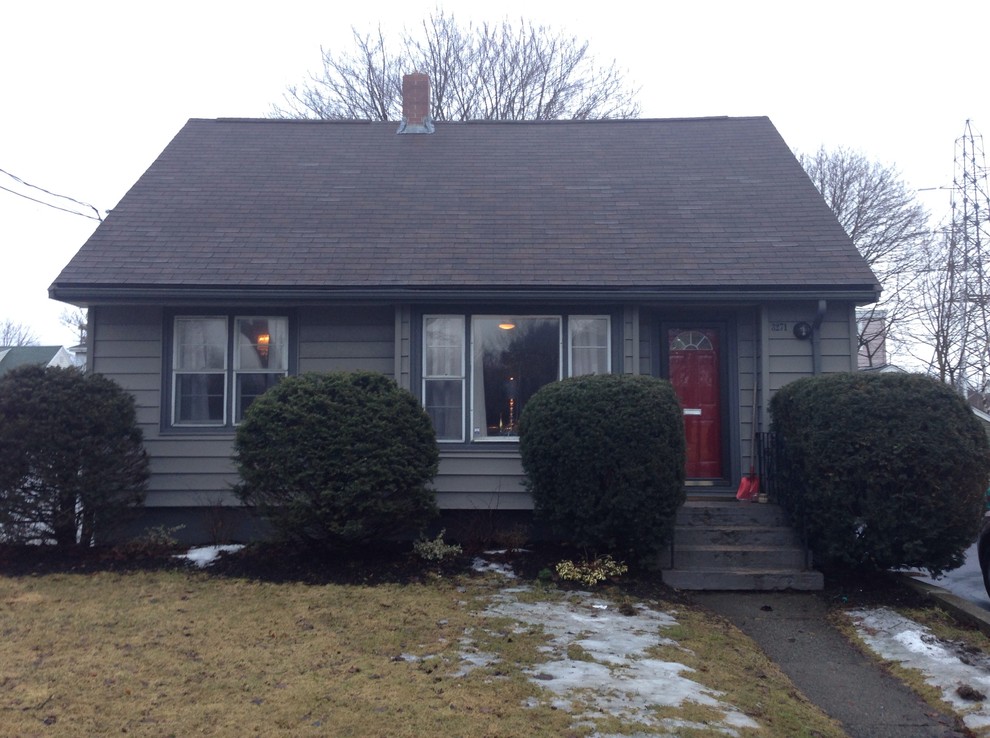 Grey siding, brown roof?