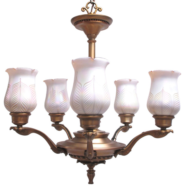 Quoizel Lighting 5 Light Chandelier From The Vanderbilt Collection Quoizel Lighting 5 Light Chandelier