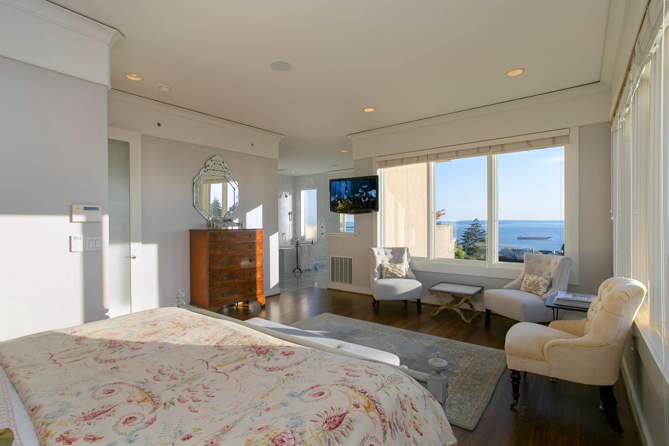 Custom Executive Home - Magnolia