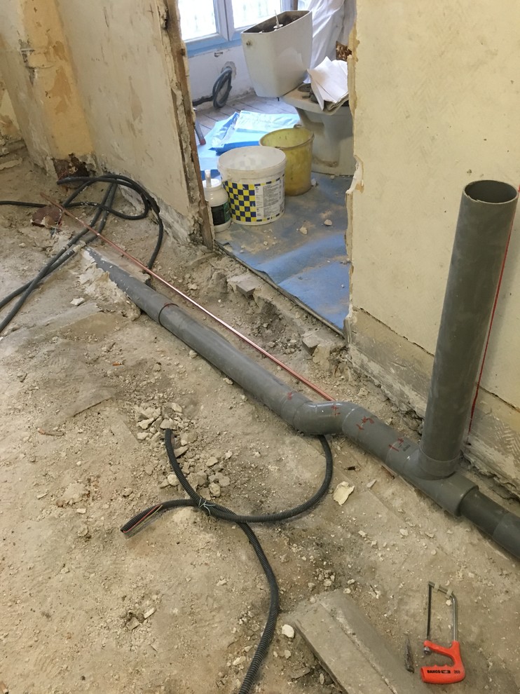 65 m2 / bld la chapelle PARIS