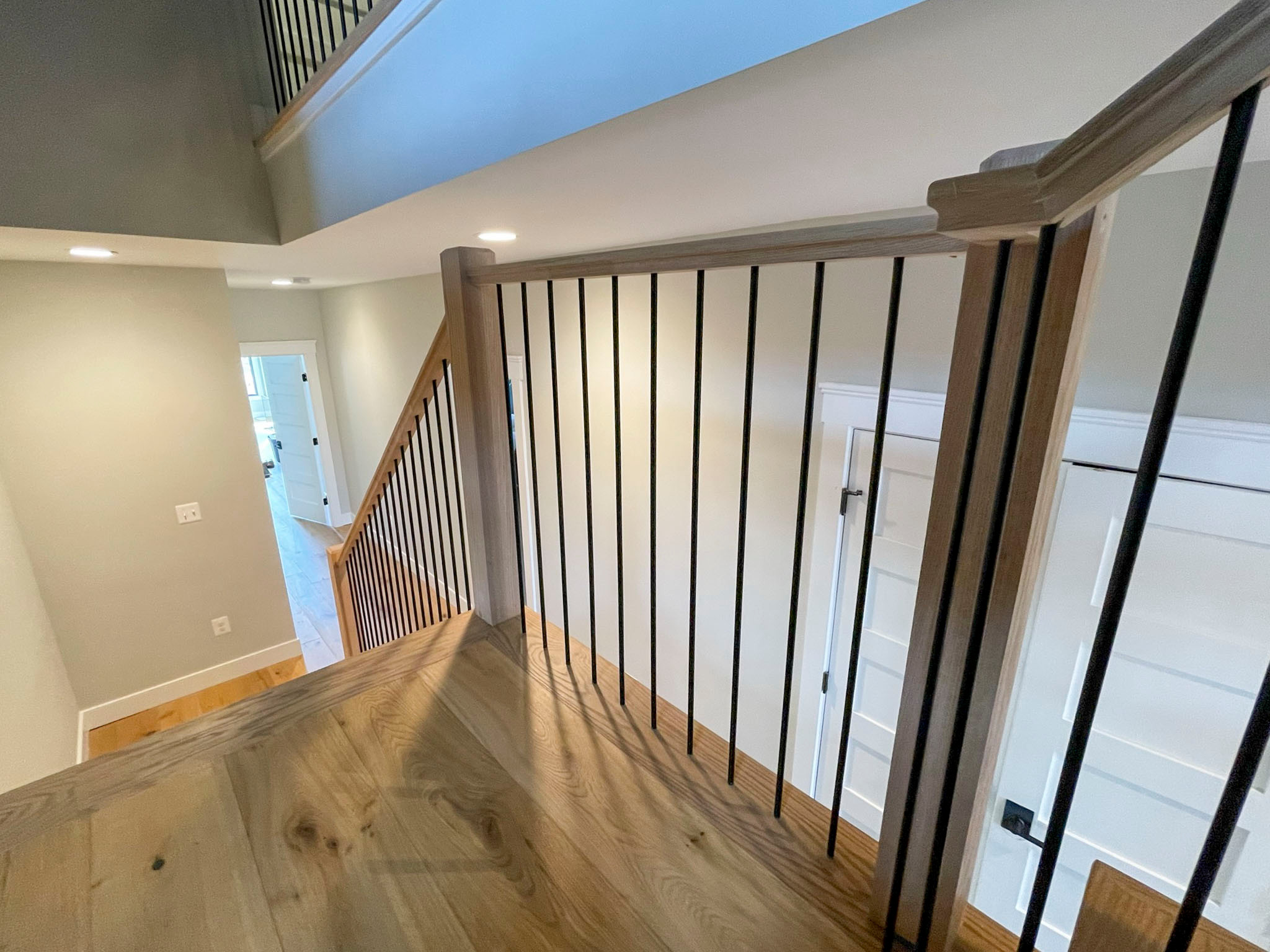 102_Straight-Freestanding Stairs/Landing in Barn Style Home, Leesburg VA 20175