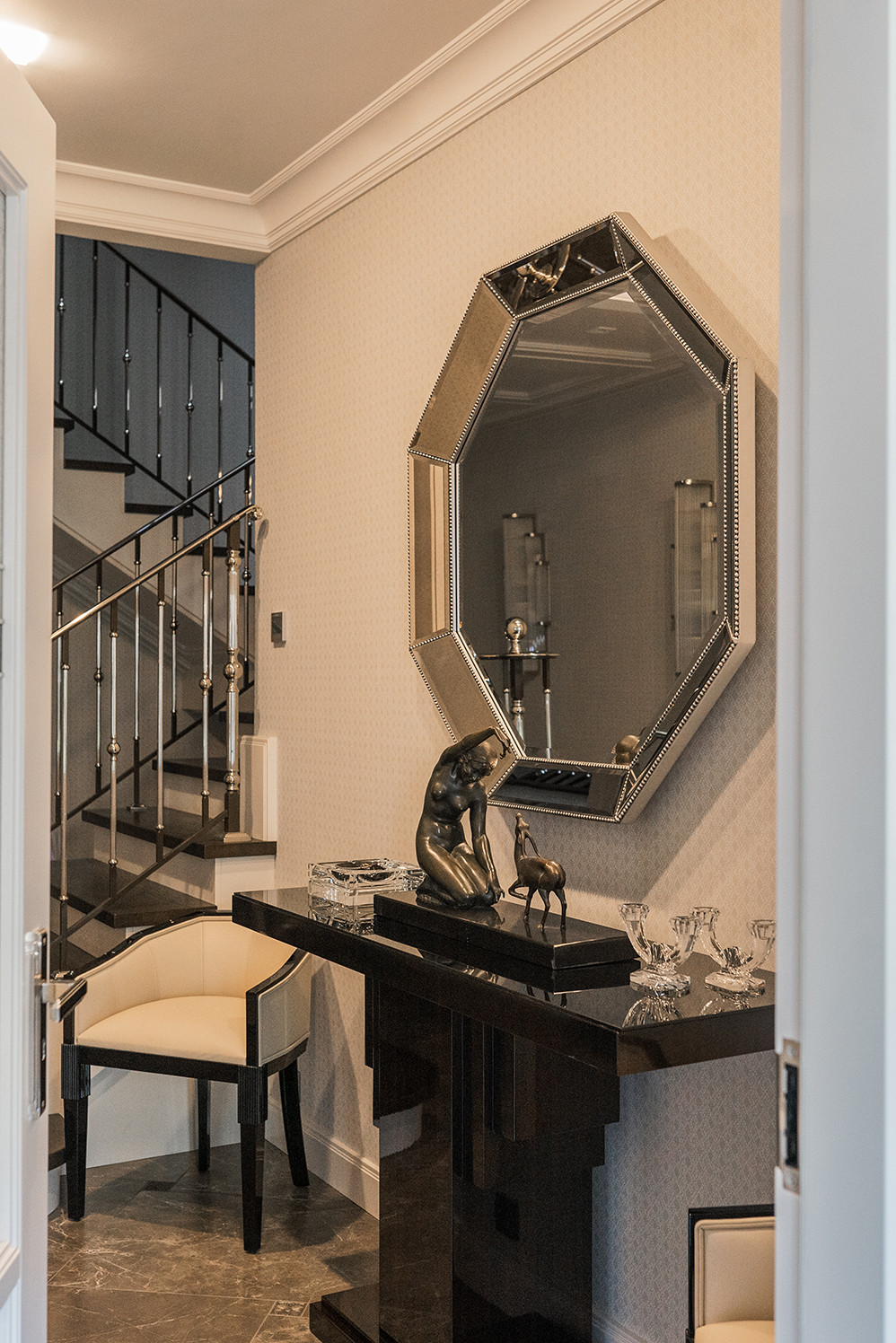 Интерьер лестничного холла