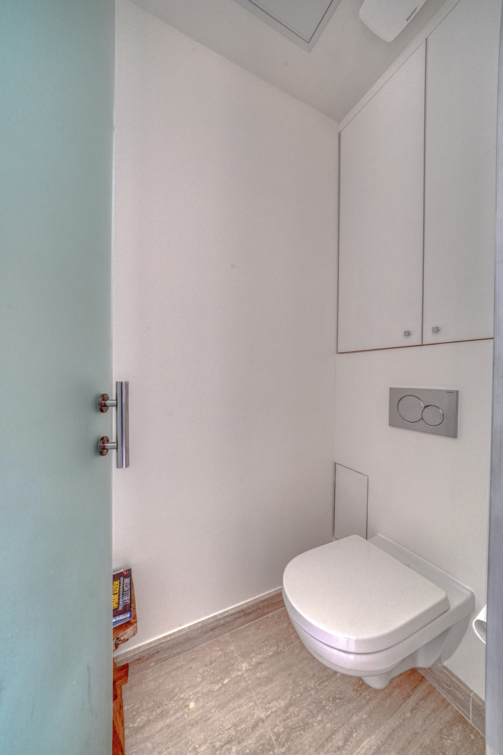 WC suspendu intégré sur mesure