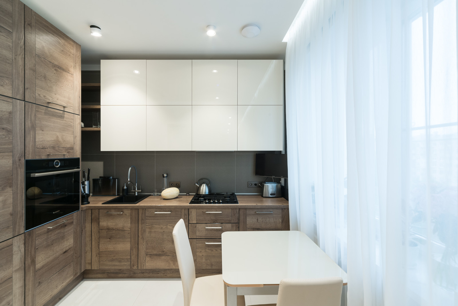 Квартира Ленинский. Контрастный минимализм