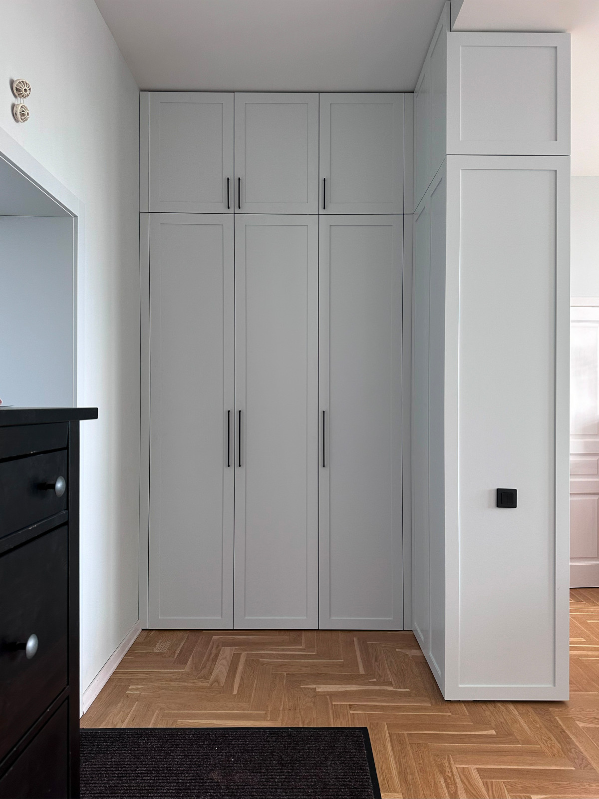 Шкаф в прихожую