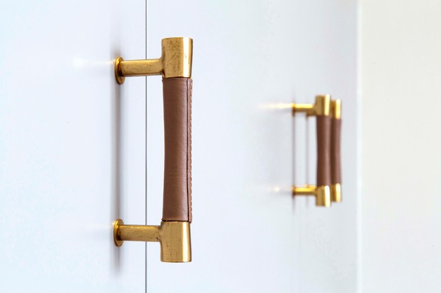 Buckley House contemporary-cabinet