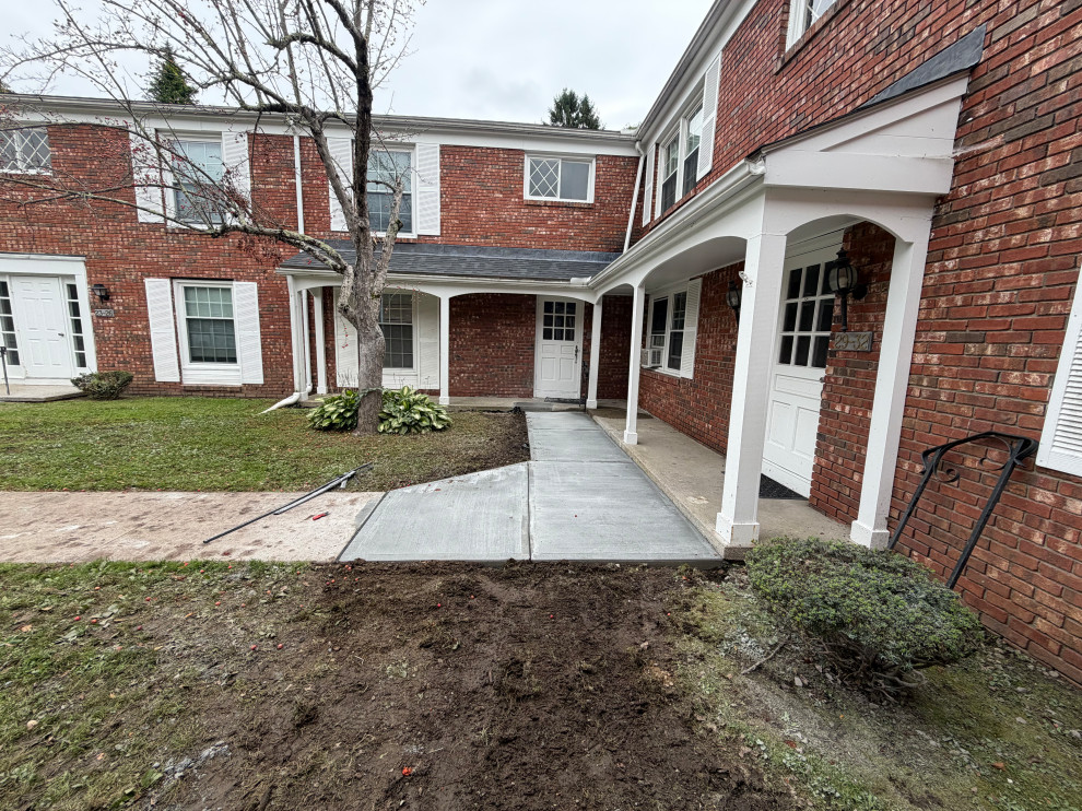 concrete side walk