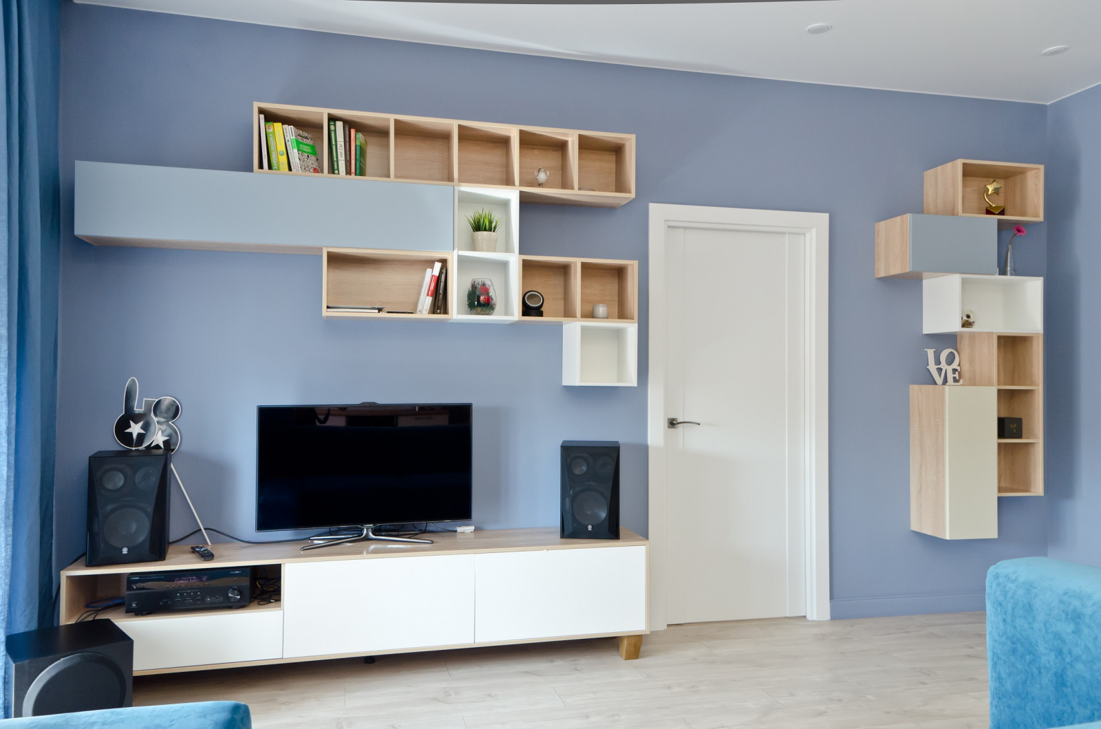 Квартира на пр. Осенний в "Лесной Поляне". Молодая современная семья.