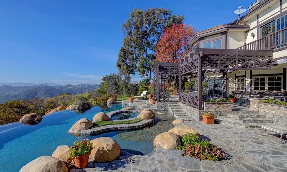 Beverly Hills Crest | Modern Exterior Luxury Tudor Home