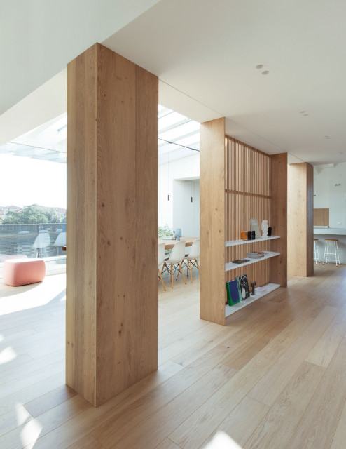 Interior AR contemporary-entrance