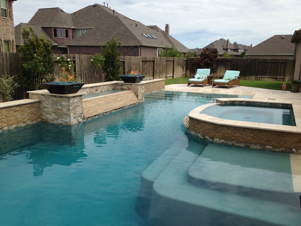Inspiration for a timeless pool remodel in Houston