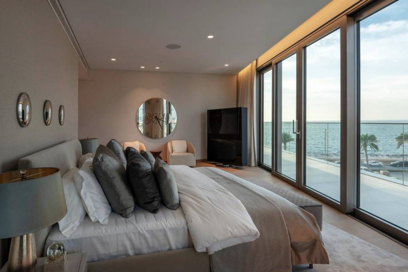 Квартира на побережье черного моря (дизайн - реализация дизайна)