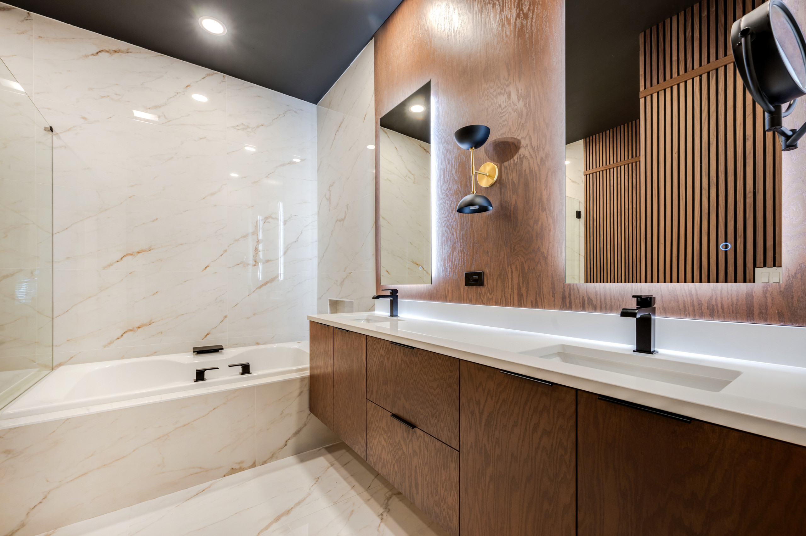 SOUTH ATLANTA MASTER BATH