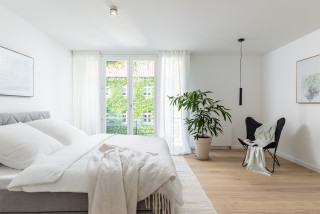 75 Weiße Moderne Schlafzimmer Ideen & Bilder - Juni 2023 | Houzz DE