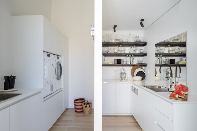 Claremont Kitchen & Scullery contemporary-kitchen