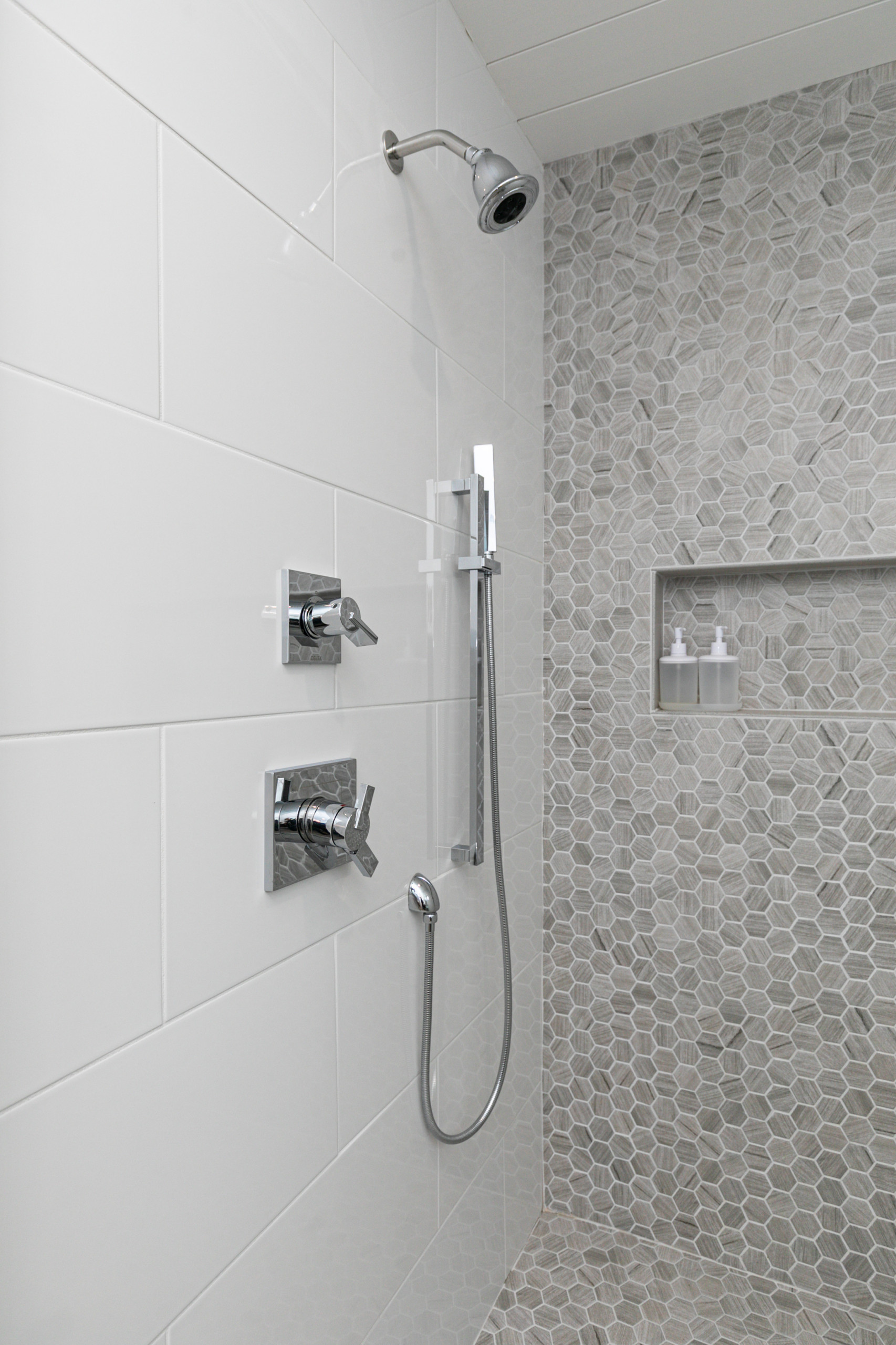Curbless Shower with Sprayer