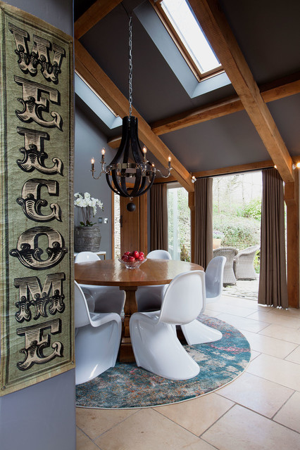 Cotwalds Cottage eclectico-comedor