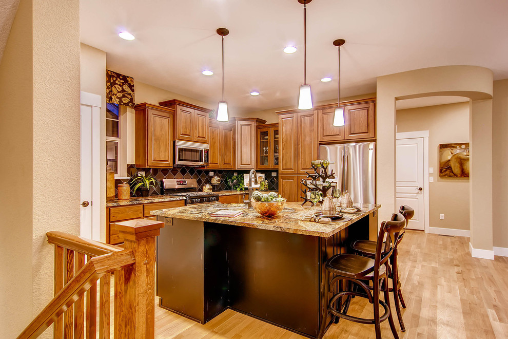 Photo of a traditional kitchen in Denver.