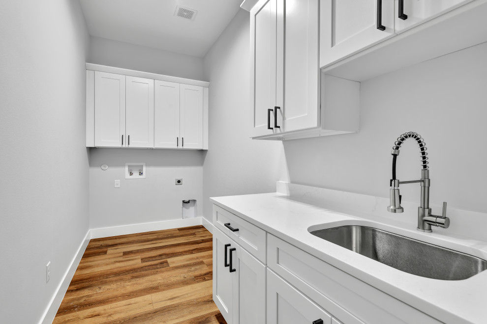 Horseshoe Bay Modern