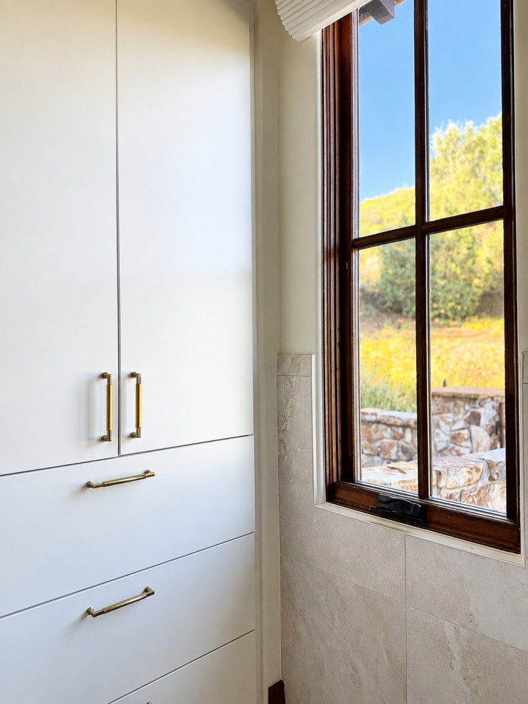 Mediterrenean Mod | Littleton, CO | Kitchen & Bathroom Full Renovation