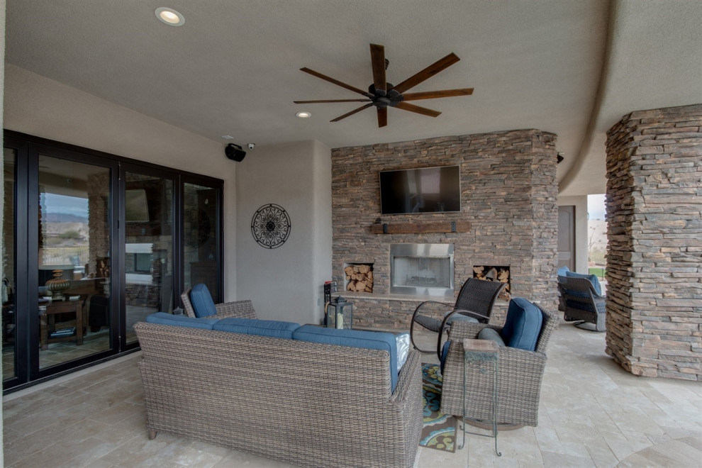 Inspiration for a timeless patio remodel in Phoenix