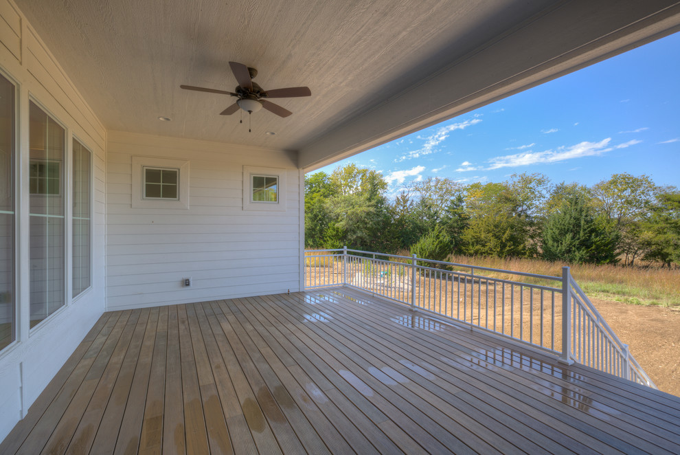 Photo of a country deck in Omaha.