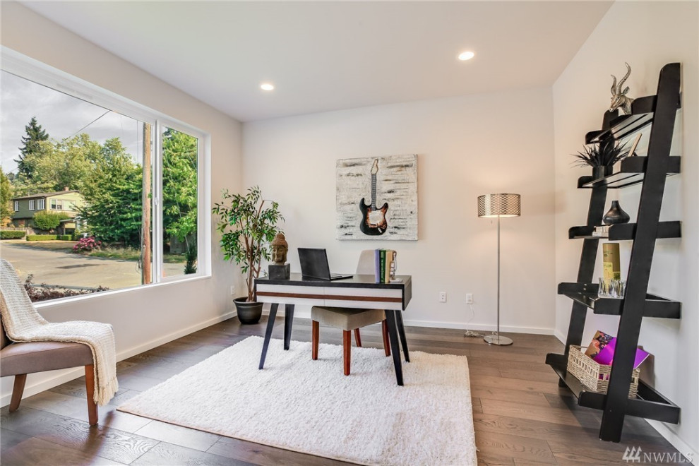 Kirkland Modern Home