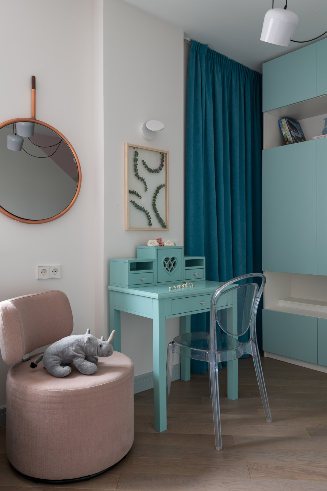 Пространство для девочек/ Girls’s space