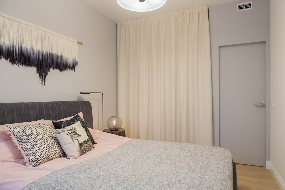 Зефирно-розовый скандинавский