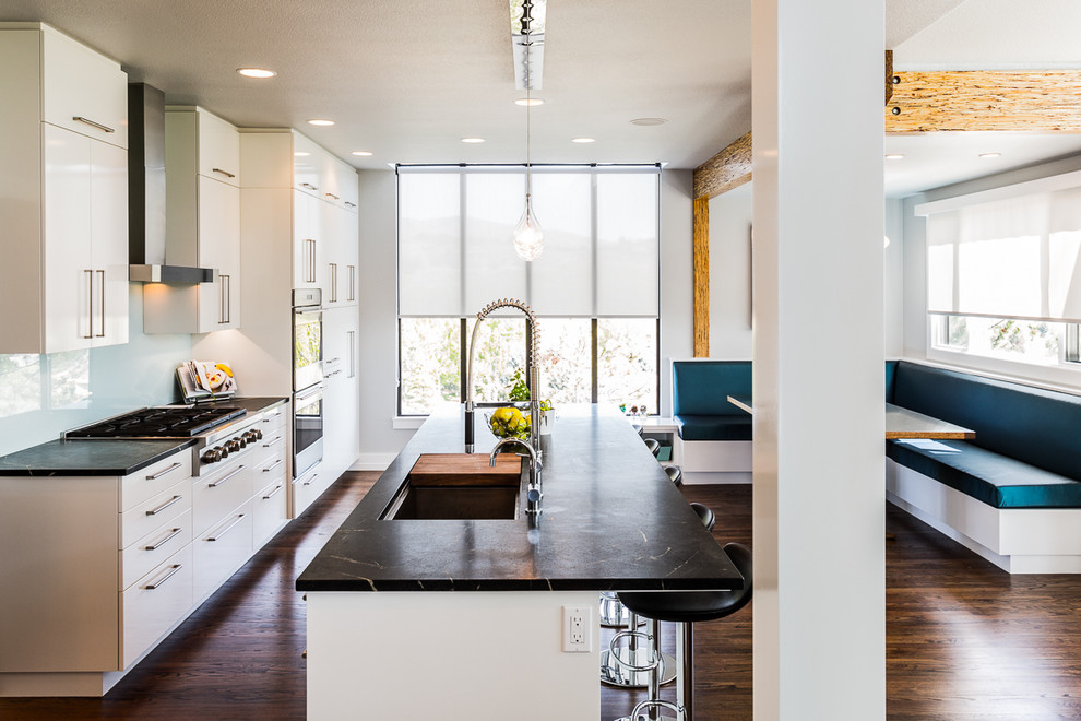 Inspiration for a modern kitchen remodel in Boise
