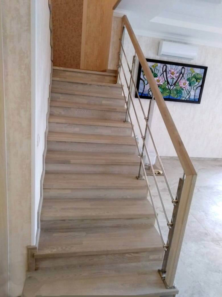 Обшивка лестницы