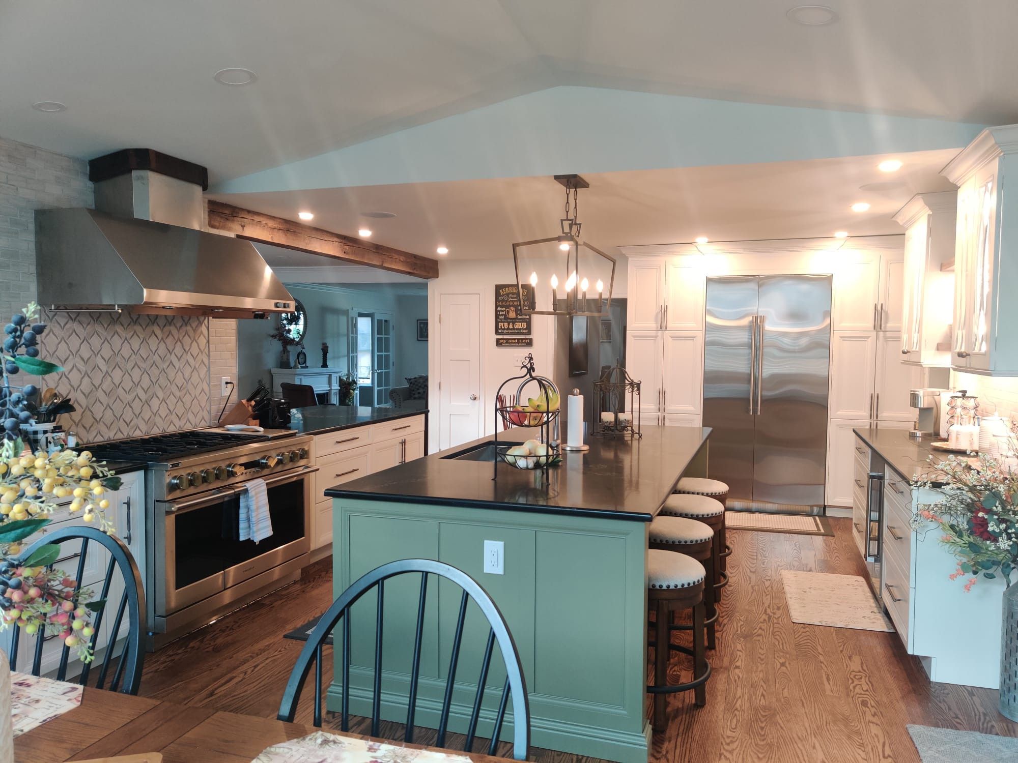 Classic Kitchen in Maple Glen, PA