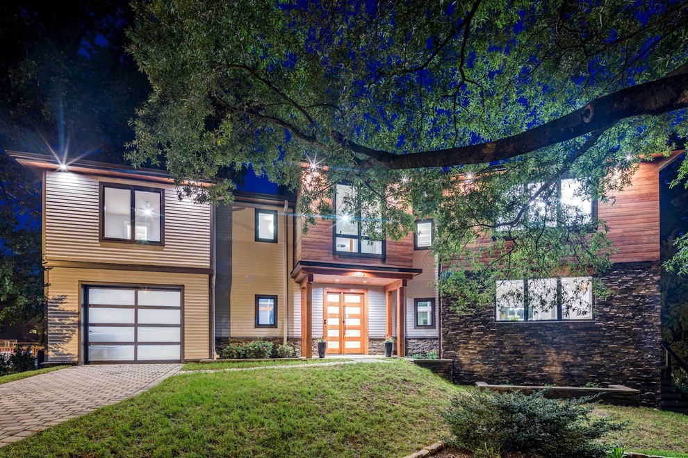 Inspiration for a transitional home design remodel in DC Metro