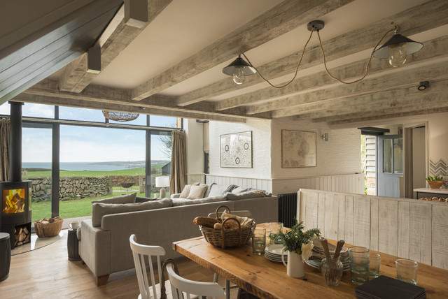 Coastal Barn Conversion maritim